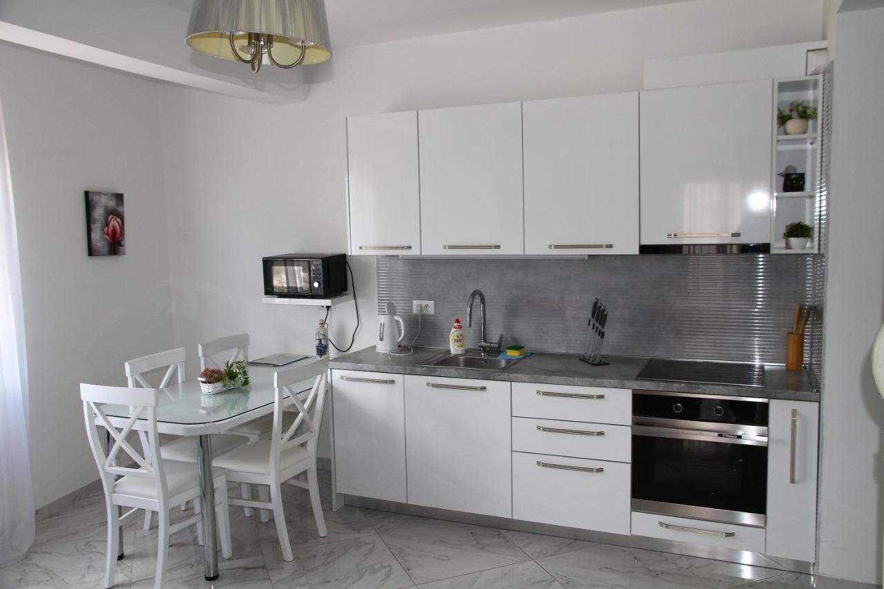 Bella Costa Apartman Dobra Voda Kültér fotó