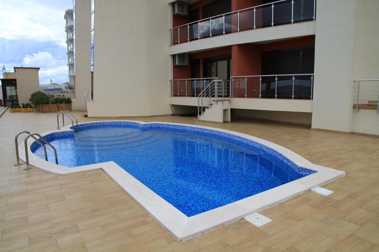 Bella Costa Apartman Dobra Voda Kültér fotó